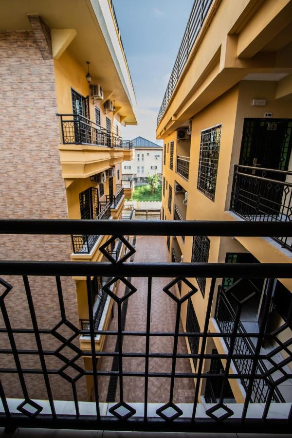 Residence Le Bonheur - Serviced apartment by Douala Airport/Mall Extérieur photo